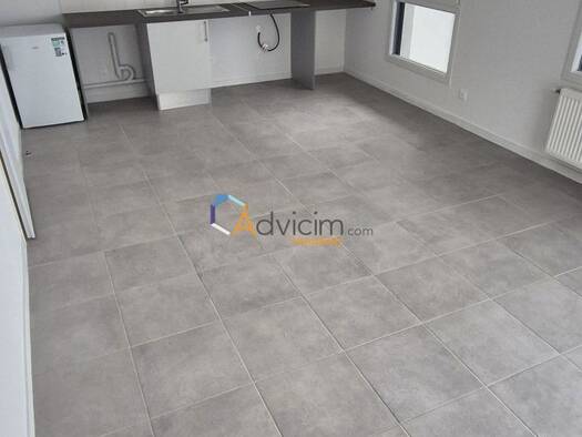 Appartement à louer 840 € 3 pièces 2 chambres 65,8 m² Étage 7/7 Dijon 21000