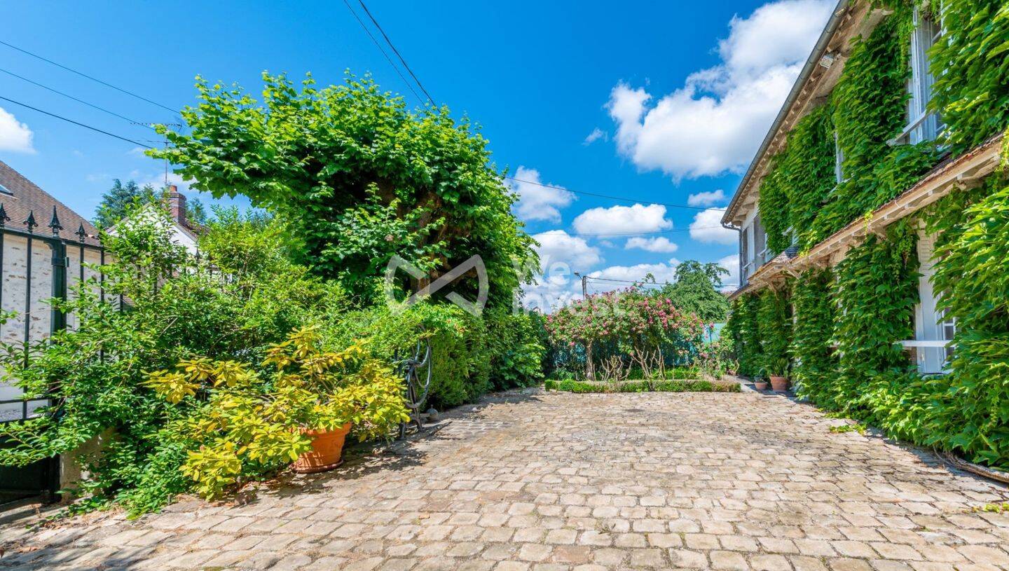 Maison à vendre, 300m², VOULANGIS