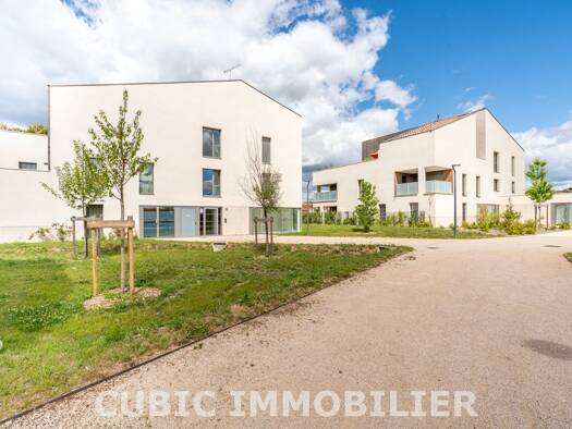 Appartement à vendre 424 000 € 3 pièces 2 chambres 115,2 m² RDC/2 Arnas 69400
