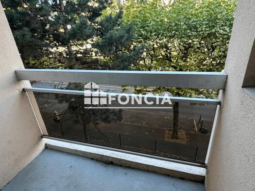 Appartement à louer 860 € 1 pièce 20,22 m² 3ème étage Parc des Expositions Vanves 92170