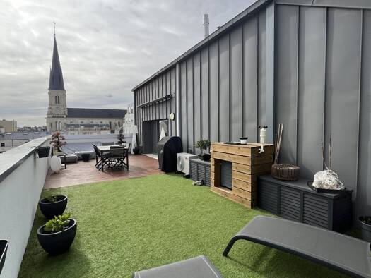 Duplex à vendre 680 000 € 5 pièces 3 chambres 174 m² Étage 4/4 Centre Ville Reims 51100