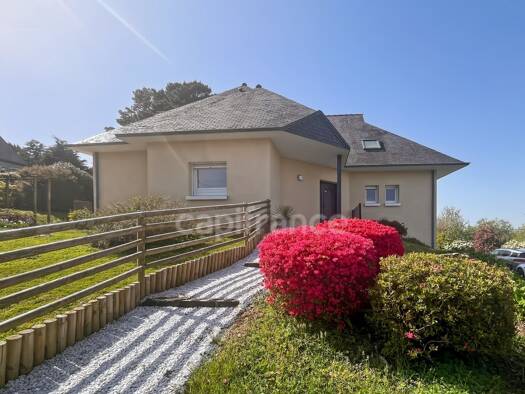 Maison à vendre 529 900 € 6 pièces 4 chambres 151 m² 2 261 m² de terrain Ergue Armel Quimper 29000