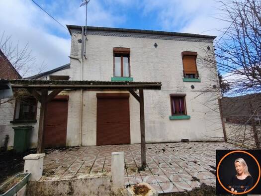 Maison à vendre 59 000 € 6 pièces 2 chambres 86 m² 249 m² de terrain Wignehies 59212