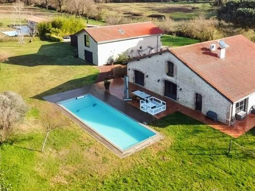 Maison à vendre 699 000 € 8 pièces 5 chambres 289 m² 12 119 m² de terrain Toulouzette 40250