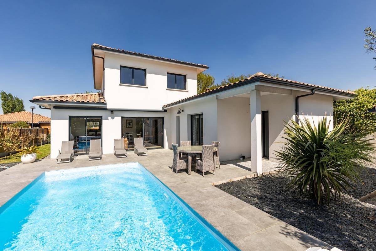 Maison à vendre, 143m², GUJAN MESTRAS
