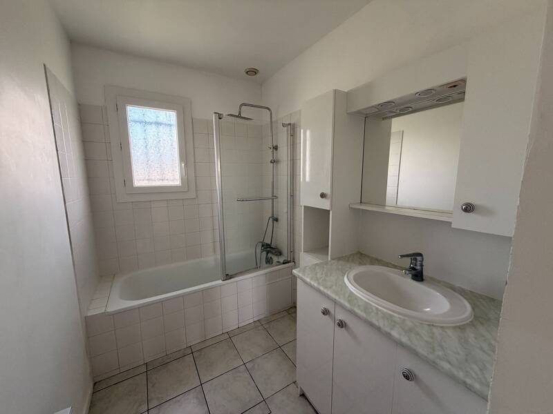 Maison à louer, 89m², ROYAN