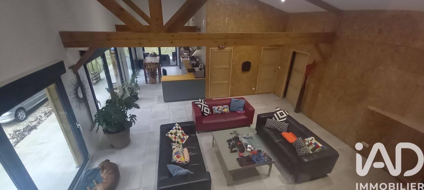Maison à vendre, 160m², SAINT BONNET SUR GIRONDE
