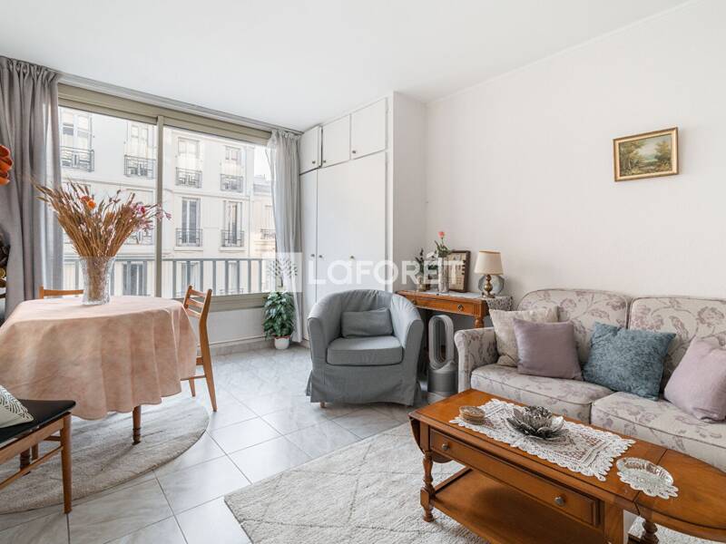 Maison à louer, 28m², PARIS 17E