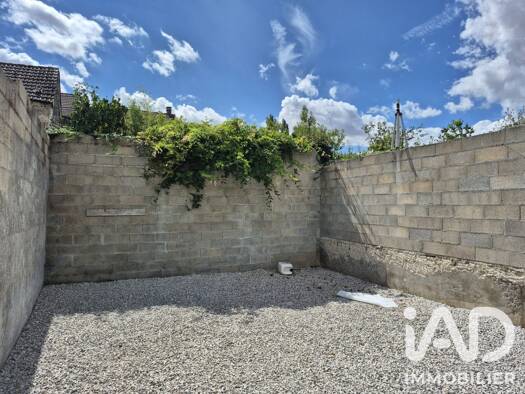 Terrain constructible à vendre 39 800 € 316 m² de terrain Saint-Jean-les-Deux-Jumeaux 77660