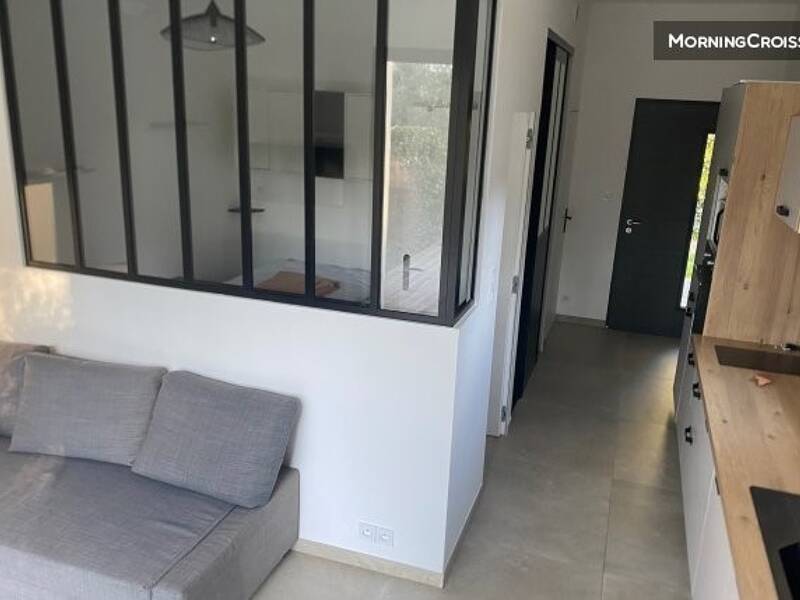 Maison à louer, 38m², ROQUEFORT LES PINS