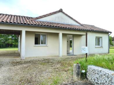 Maison de plain-pied à vendre 168 540 € 4 pièces 2 chambres 102 m² 1 000 m² de terrain 37120