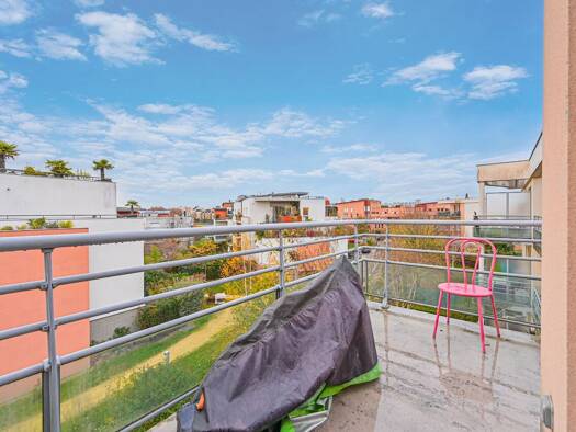 Appartement à vendre 335 000 € 4 pièces 3 chambres 79 m² Étage 3/3 Hôtel de Ville Créteil 94000