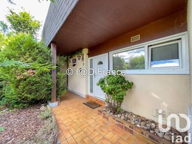 Maison de plain-pied à vendre 259 900 € 4 pièces 3 chambres 87 m² 260 m² de terrain Bruyères-le-Châtel 91680