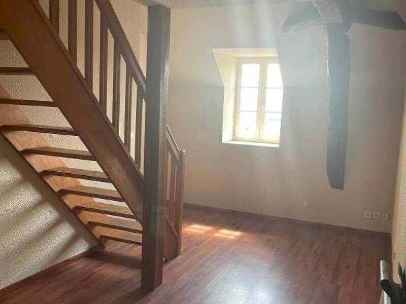 Maison à louer, 57m², COSNE COURS SUR LOIRE