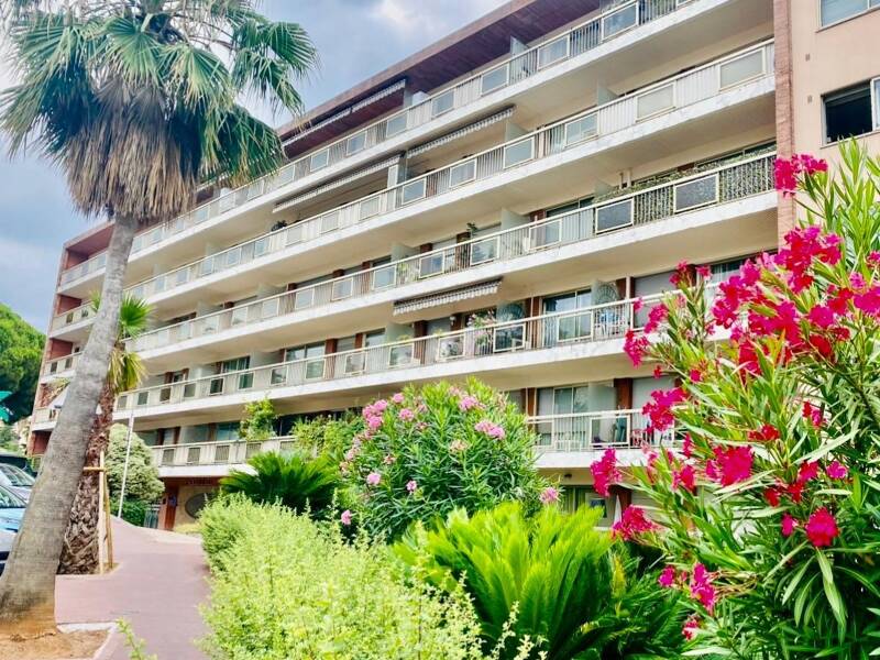 Maison à louer, 45m², CANNES