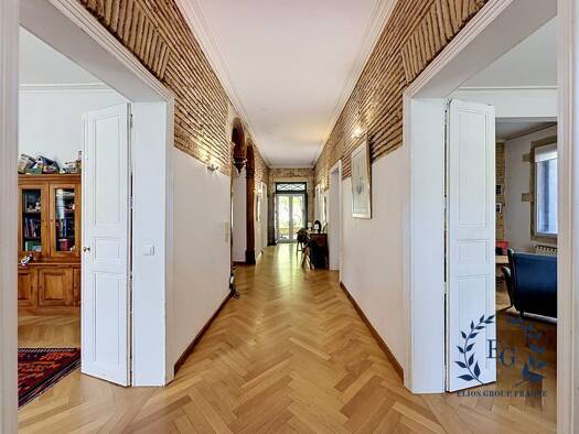 Maison à vendre 429 000 € 7 pièces 5 chambres 252 m² 604 m² de terrain Beauvoisin 30640