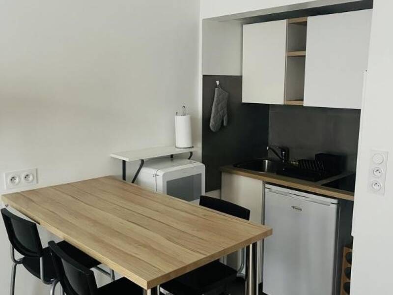 Maison à louer, 23m², PARIS 16E