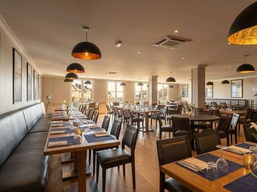 Immeuble à vendre 1 688 000 € 470 m² Nord Pauillac 33250