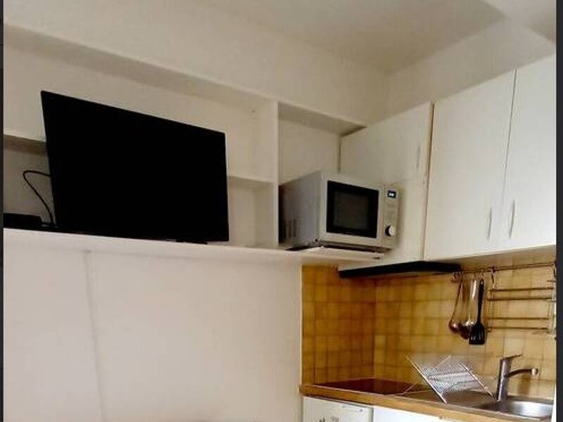 Maison à louer, 22m², PARIS 17E