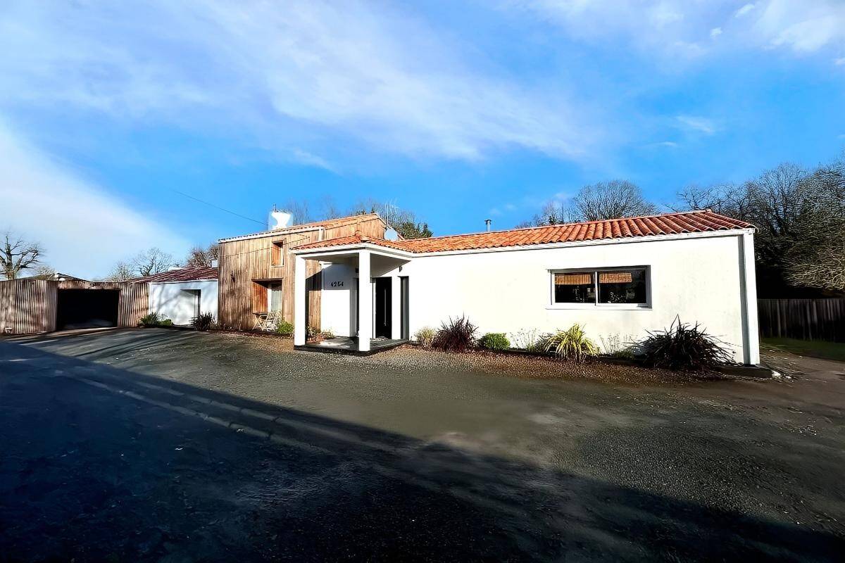 Maison à vendre, 183m², GROSBREUIL
