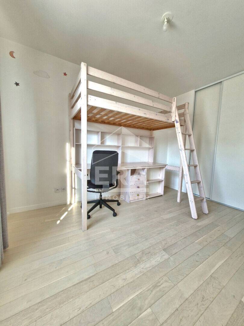Maison à louer, 73m², COURBEVOIE