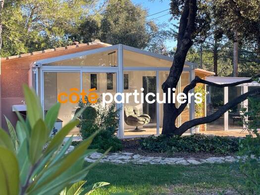 Ferme à vendre 279 000 € 3 pièces 2 chambres 76 m² 791 m² de terrain Hôpital Nimes 30900