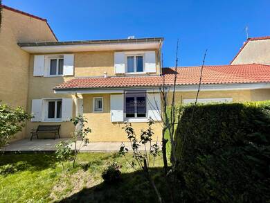 Maison à vendre 389 000 € 6 pièces 3 chambres 105 m² 340 m² de terrain Centre Irigny 69540