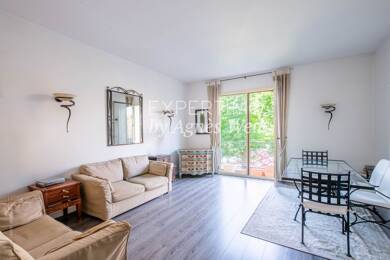 Appartement à vendre 849 000 € 3 pièces 2 chambres 83 m² Étage 2/3 Ile de la Jatte-Parc d'Orléans Neuilly-sur-Seine 92200