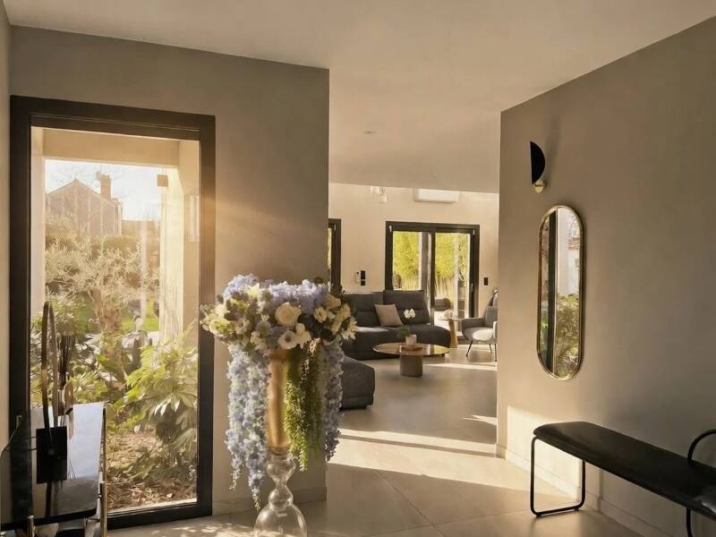 Maison à vendre, 235m², LA VARENNE SAINT HILAIRE