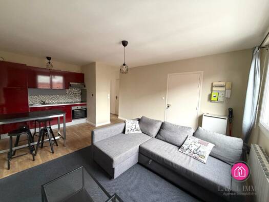 Appartement à louer 665 € 2 pièces 1 chambre 42 m² RDC Nungesser-La Briquette-Faubourg de Cambrai Valenciennes 59300