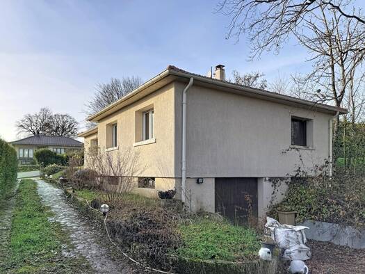 Maison de plain-pied à vendre 225 000 € 4 pièces 3 chambres 93 m² 1 543 m² de terrain Silly-sur-Nied 57530