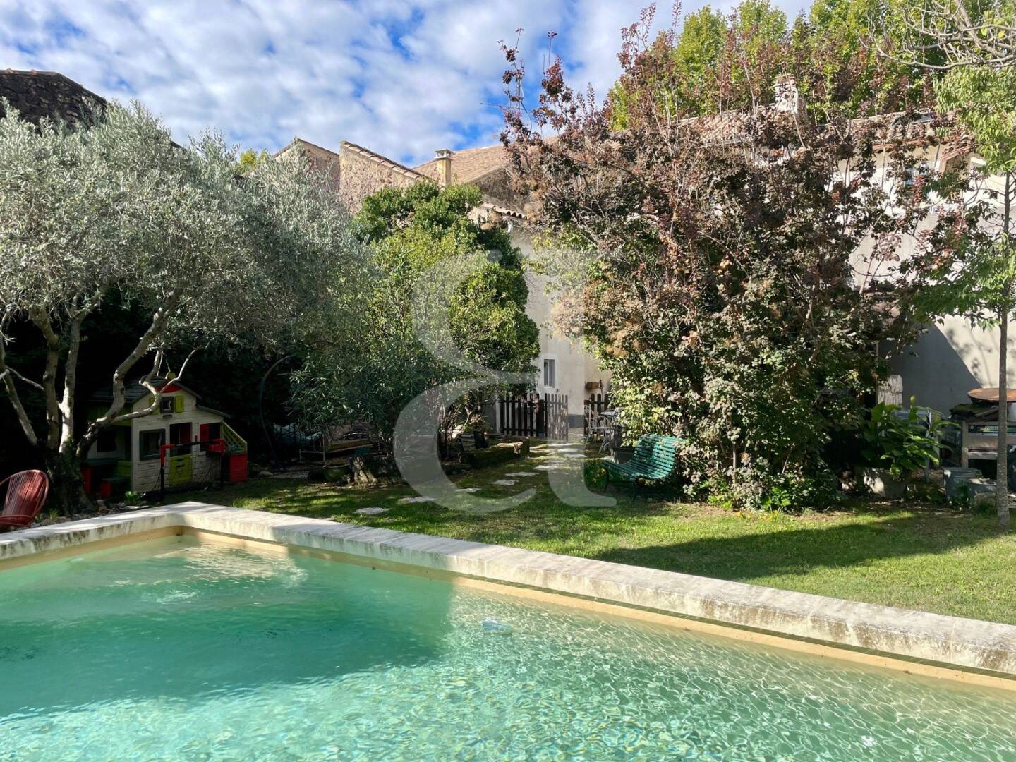 Maison à vendre, 204m², SAINTE CECILE LES VIGNES