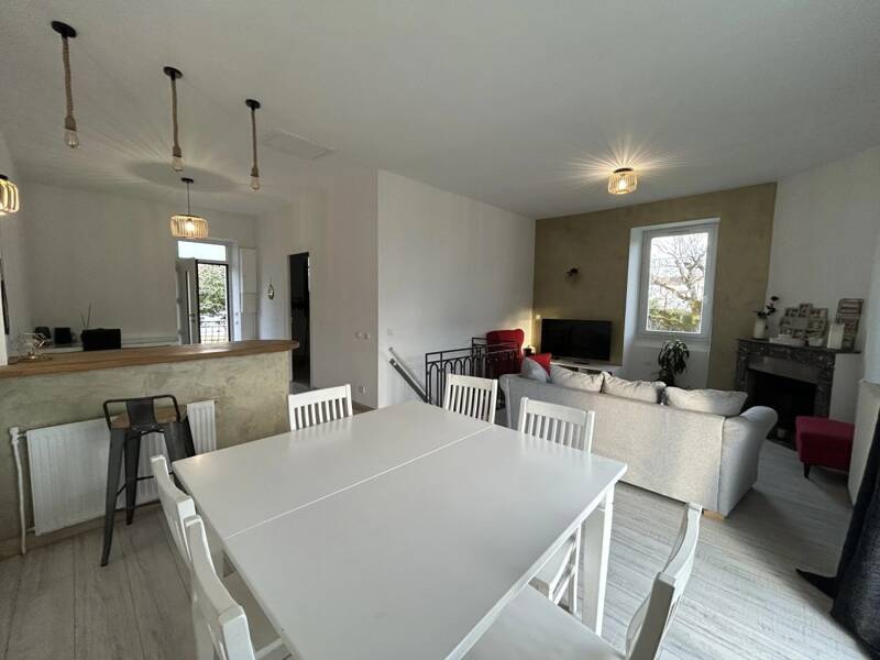 Maison à louer, 101m², BIZANOS