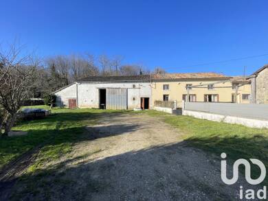 Maison à vendre 122 000 € 5 pièces 3 chambres 89 m² 1 655 m² de terrain Caunay 79190