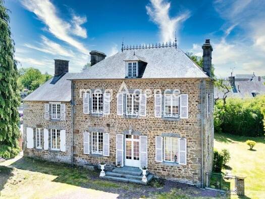 Demeure à vendre 435 000 € 10 pièces 5 chambres 231 m² 2 144 m² de terrain Athis-Val de Rouvre 61430