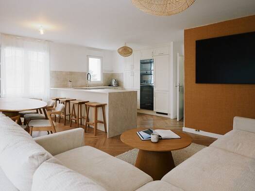 Appartement à vendre - Première occupation 349 000 € 4 pièces 3 chambres 85 m² Étage 1/1 Ouest Soustons 40140
