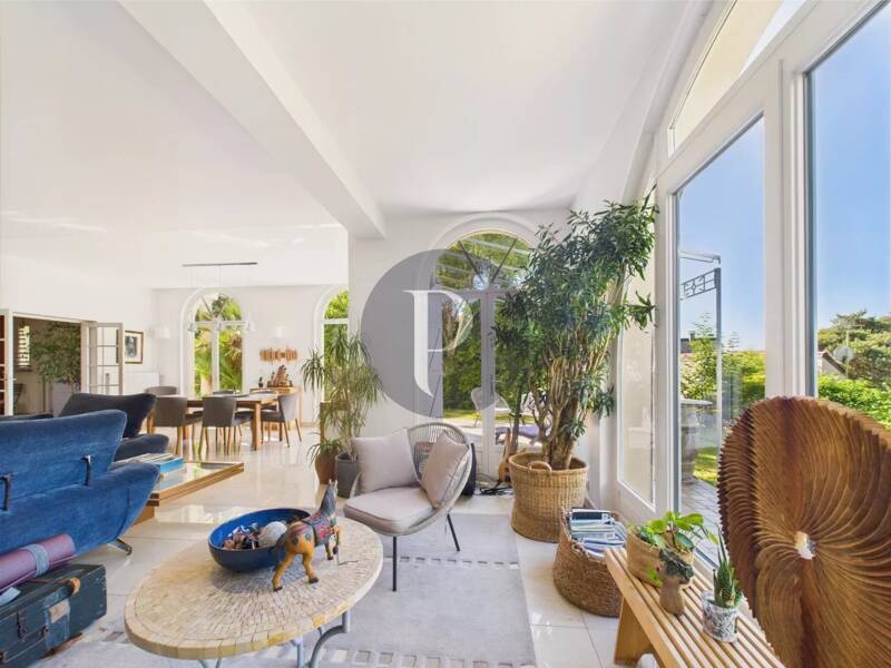 Maison à vendre, 226m², VERRIERES LE BUISSON