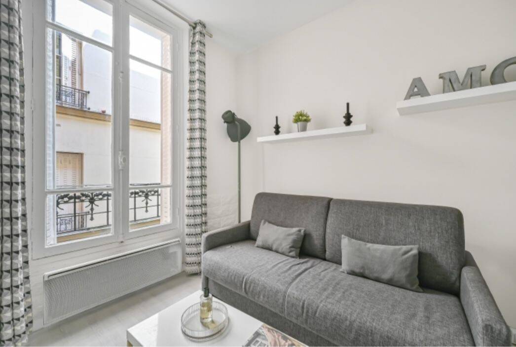 Maison à louer, 13m², LEVALLOIS PERRET