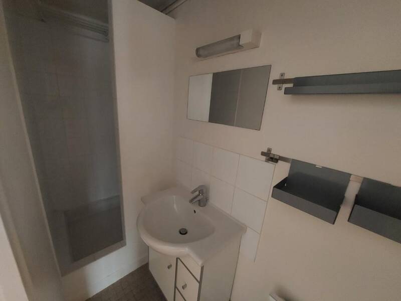 Maison à louer, 30m², PARIS 18E