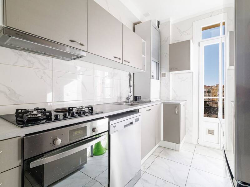 Maison à louer, 93m², NICE