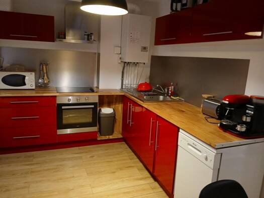 Appartement à louer 800 € 3 pièces 2 chambres 80,5 m² Étage 1/2 Centre Ville Saint-Quentin 02100