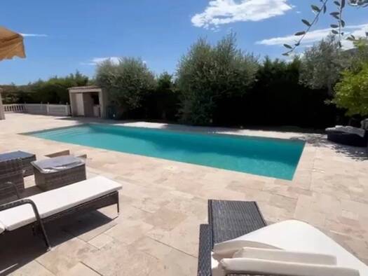 Maison à vendre 1 330 000 € 5 pièces 1 chambre 181,71 m² 1 013 m² de terrain La Roquette-sur-Siagne 06550