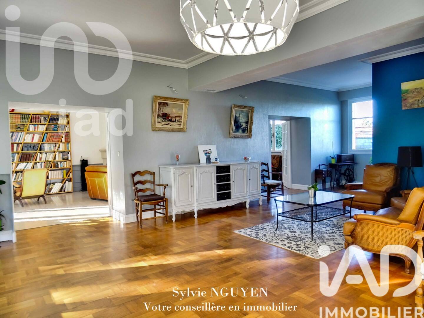 Maison à vendre, 486m², ROULLET SAINT ESTEPHE