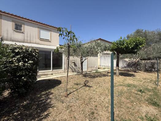 Villa à vendre 212 000 € 4 pièces 3 chambres 76 m² 372 m² de terrain La Calmette 30190