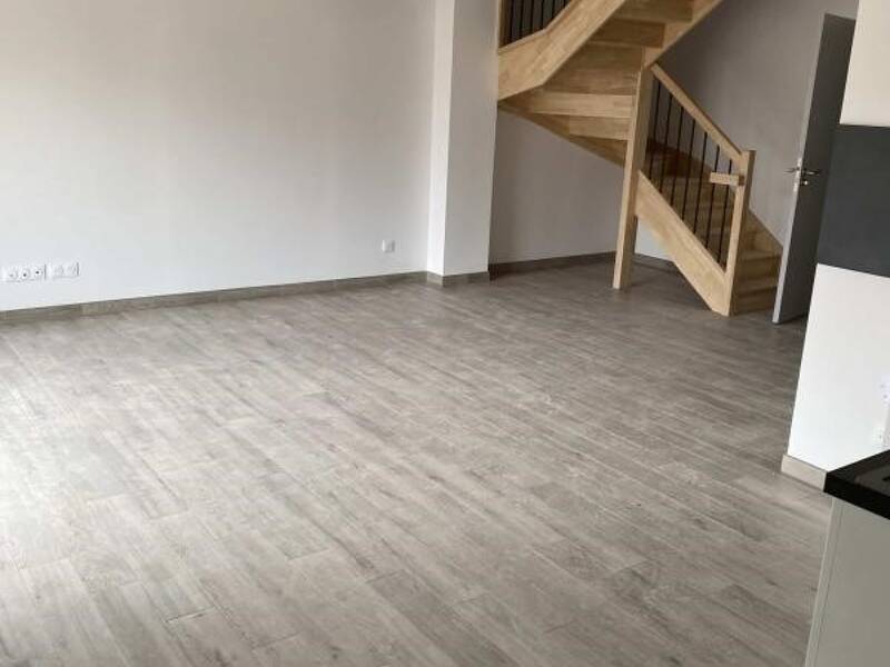 Maison à louer, 95m², PONT SAINTE MARIE