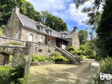 Maison à vendre 787 500 € 9 pièces 8 chambres 331 m² 21 310 m² de terrain Trélévern 22660