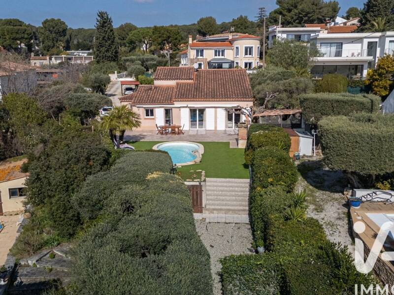 Maison à vendre, 145m², SAINT CYR SUR MER