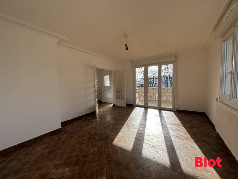 Maison à louer, 98m², LIFFRE