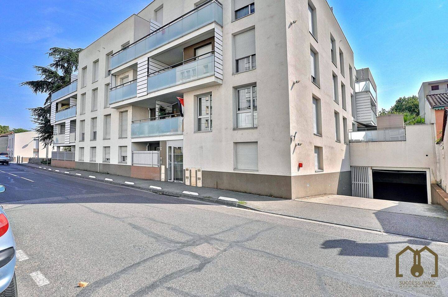 Maison à vendre, 26m², VAULX EN VELIN