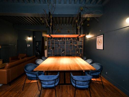 Caviste à vendre Fonds de commerce 92 500 € 3 pièces 140 m² de surface de vente Pentes de la croix-rousse Lyon 1er arrondissement 69001